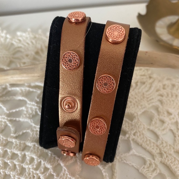 Leather wrap bracelet - Picture 3 of 4